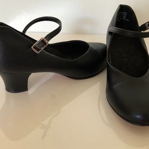 Womens Dance Shoes Theatricals